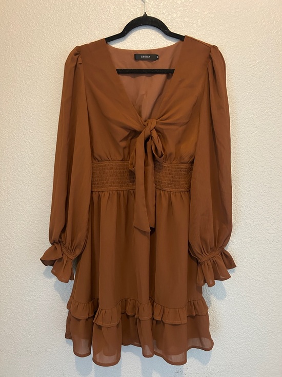 Zesica Dresses & Skirts - ZESICA brown -Front Long Sleeve Smocked-Waist Dress size M
